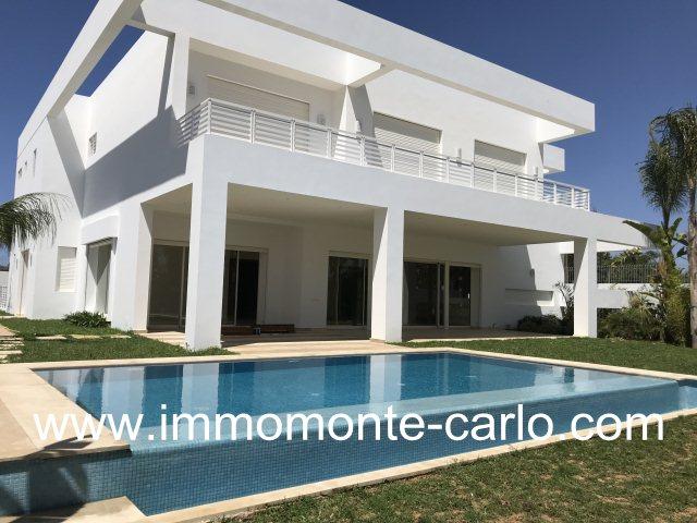 Villa haut standing neuve avec piscine et chauffage central à Souissi