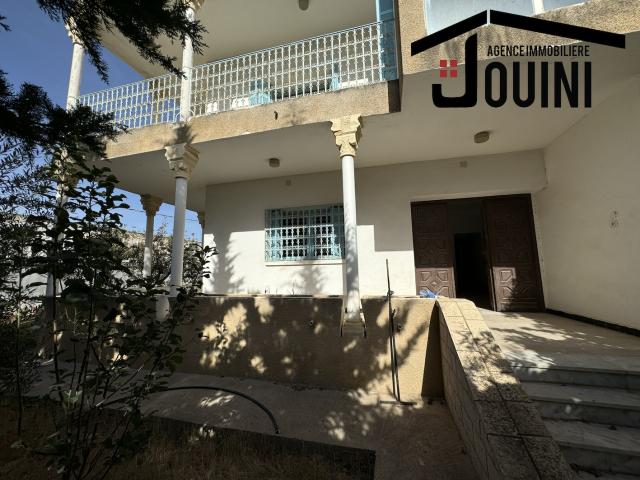 Villa Spacieuse à Raoued