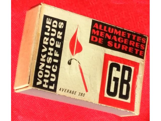 Vintage ’60 s ~  Grande boîte allumettes soufrées marque GB