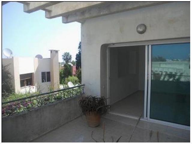 VL00041 Étage de Villa de 450 m2 à Hay Hana