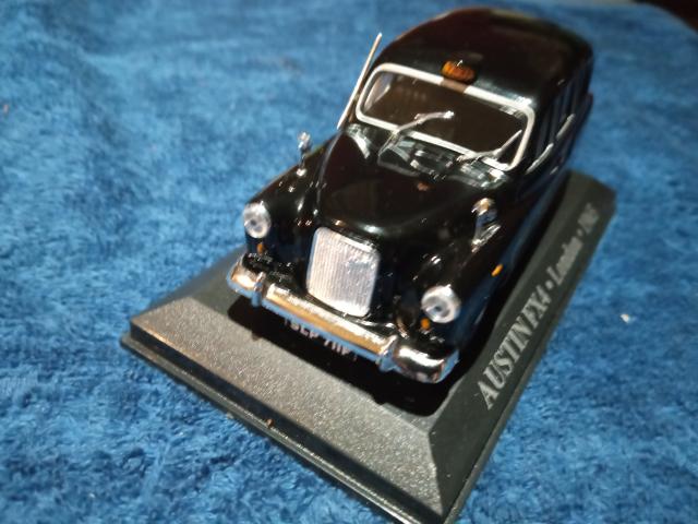 voiture de cillection 1/43