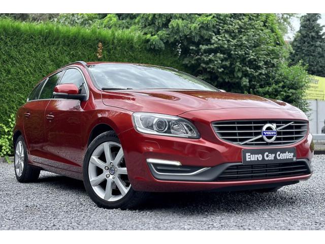 Volvo V60 2.0 D3 Momentum - 11 2015