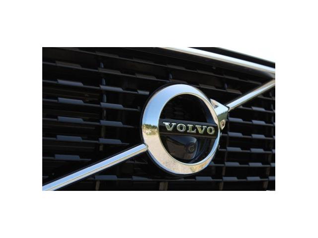 Photo Volvo XC60 T5 AWD 245 R-DESIGN image 1/1