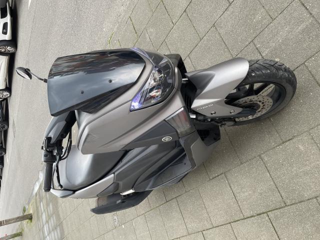 YAMAHA NMAX 125 cc 2019