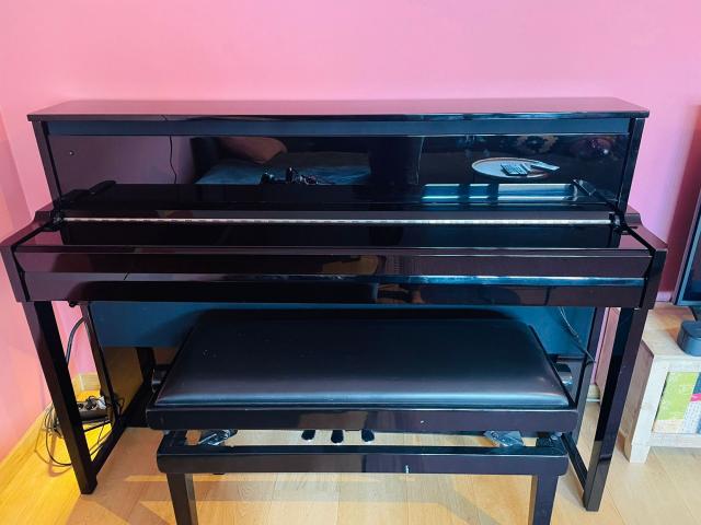 Yamaha NU1 Hybrid Piano