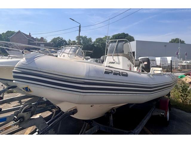 ZODIAC PRO OPEN 5,50