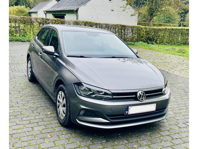 Photo 1.0 TSi Comfortline  / CARPLAY - NAV image 2/6