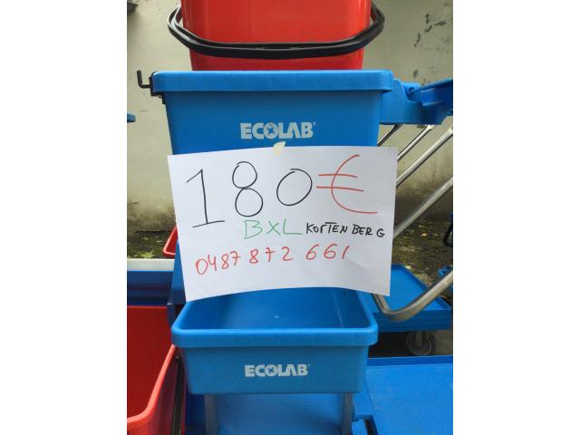 Photo 13 chariot de nettoyage Ecolab image 2/6