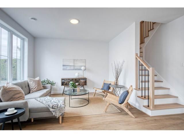 Photo 2 MOIS GRATUITS Grand 5 1/2 LIBRE (La Présentation, Quebec) image 2/6