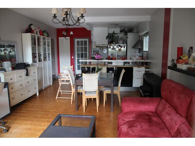 Photo 2 pièces 54 m2 Salon 35m2 & Terrasse 25m2 image 2/3