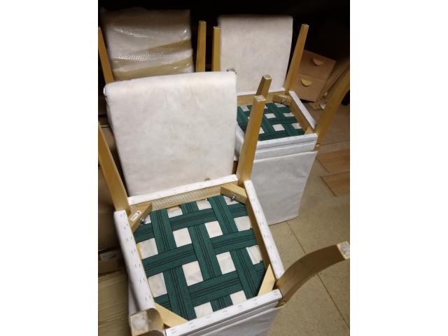 Photo 6 chaises Ikea blanches image 2/6