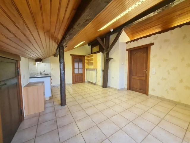 Photo 6856 Fays-les-Veneurs : agréable appartement, 1 chambre, à louer. image 2/5