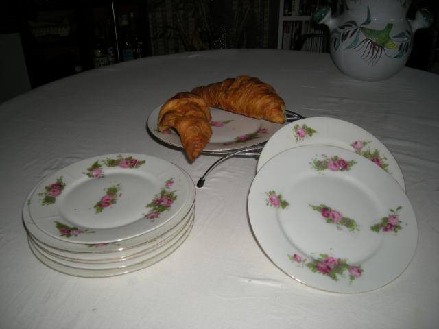 Photo 8 assiettes à dessert porcelaine image 2/3