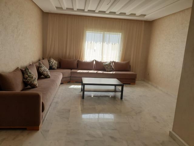 Photo À louer : Bel appartement meublé à Harhoura – Vue piscine image 2/6