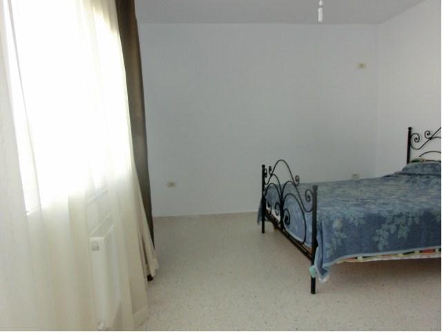 Photo A louer pour la saison estivale un joli appartement à Chott Mariem image 2/4