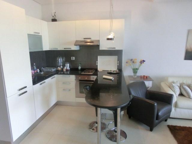 Photo A louer pour la saison estivale un joli appartement à Chott Mariem image 2/6