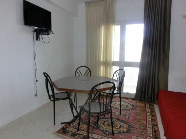 Photo A louer pour la saison estivale un joli appartement à Chott Mariem image 2/6
