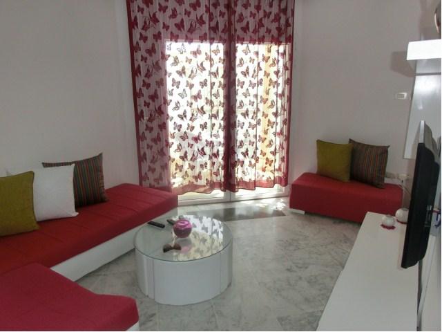 Photo A louer pour la saison estivale un joli appartement à Chott Mariem image 2/6