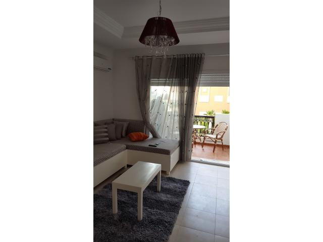 Photo A louer pour la saison estivale un joli appartement à Chott Mariem image 2/5