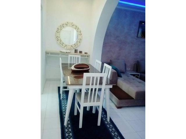 Photo A louer pour Les Vacances un joli appartement à Chott Mariem image 2/4