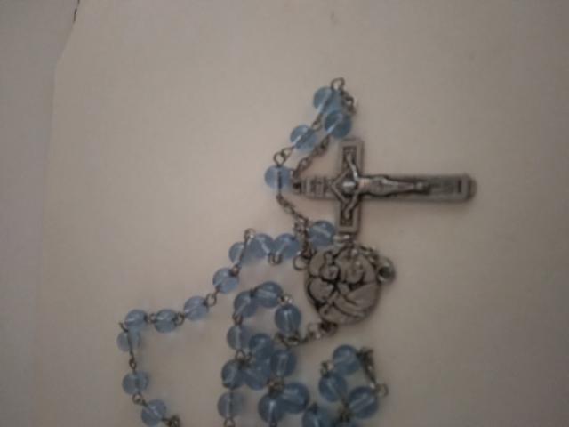 Photo A vendre chapelet par un ou en lot image 2/6