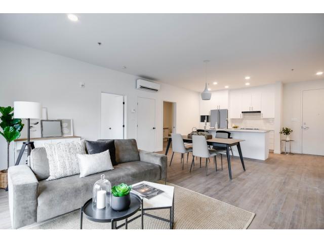 Photo Aera Sacré-Coeur 4 1/2 pour 1er mai St-Hyacinthe (Quebec) image 2/6