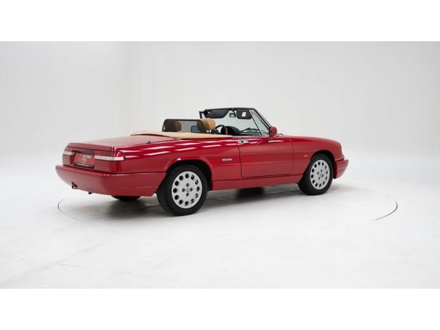 Photo Alfa Romeo 2000 Spider 4 '91 CH09768 image 2/6