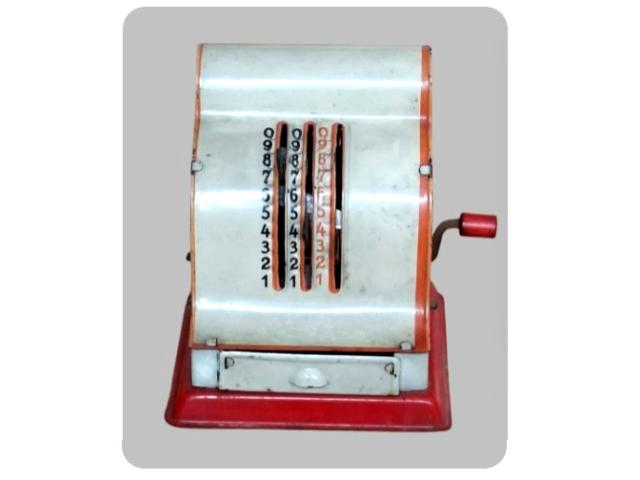 Photo Ancienne caisse enregistreuse pour magasin  ~ jouet rare image 2/6