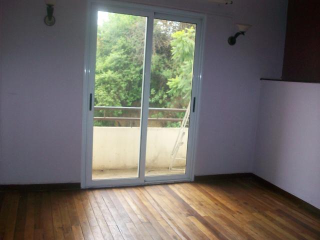 Photo APPARTEMENT AU CHOIX A LOUER A FARAVOHITRA ref#50382 image 2/4