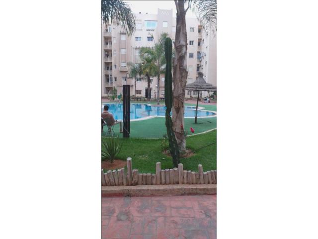 Photo Appartement avec piscine et pied sur mer image 2/6