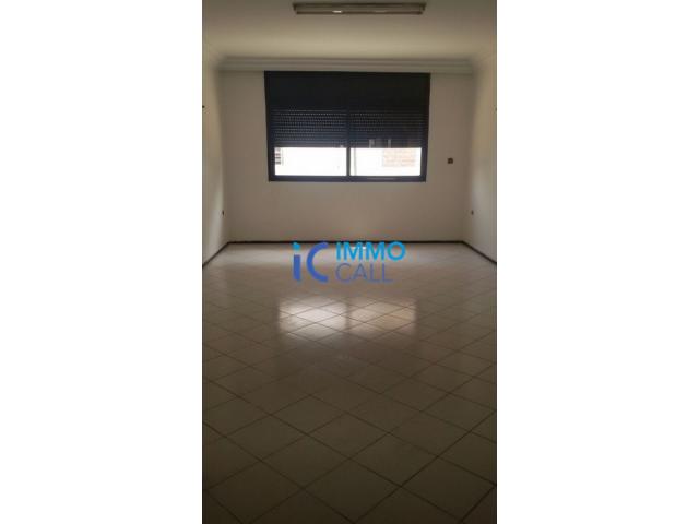 Photo Appartement de 100 m² en location située à l'Agdal image 2/6