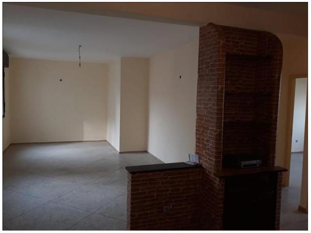 Photo Appartement de 127m2 a vendre à Tacharouk image 2/5