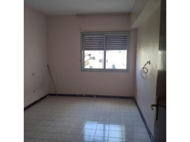 Photo Appartement de 3 chambres en location image 2/5