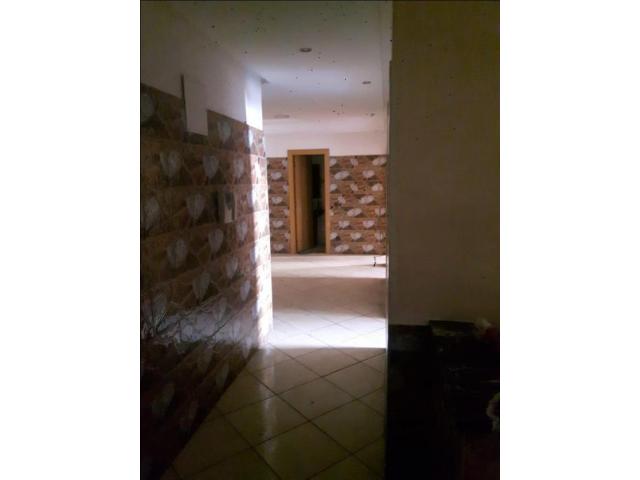 Photo Appartement de 98m2 a barnousi image 2/3