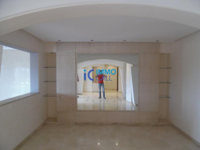 Photo Appartement de standing en location située à Hay Riad image 2/6