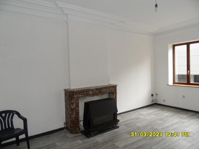 Photo Appartement duplex au 1er étage Charleroi image 2/6