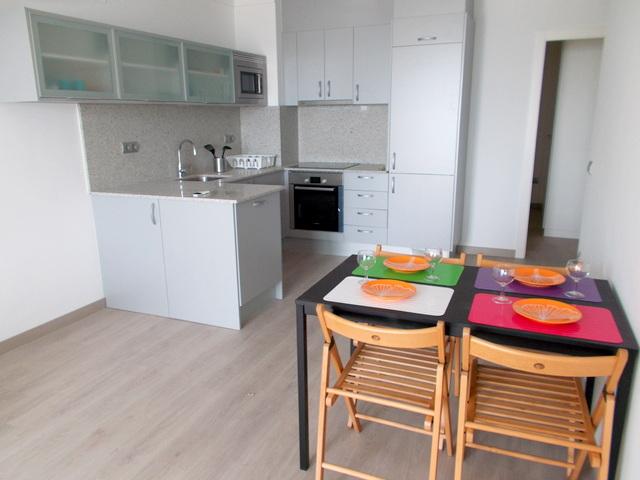 Photo Appartement F2 avec vue mer située en premiere ligne de plage image 2/6