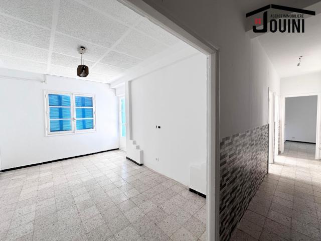 Photo Appartement S+3 A Cité IBN Khouldoun Tunis image 2/5