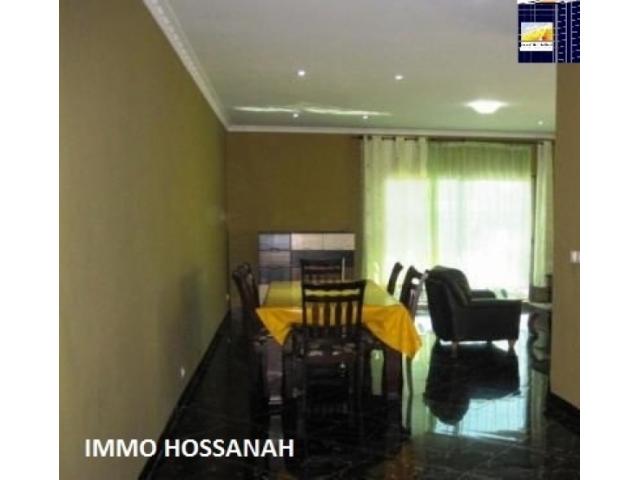 Photo APPARTEMENT T2 CONFORT MEUBLE A LOUER A TSIMBAZAZA Réf :LAM 30957 image 2/3