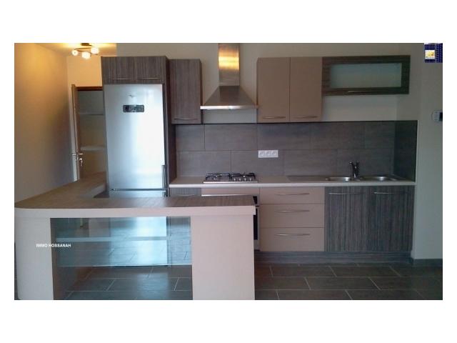 Photo APPARTEMENT T2 DE HAUT STANDING A LOUER A AMBATOBE Réf:LAM30103592 image 2/3