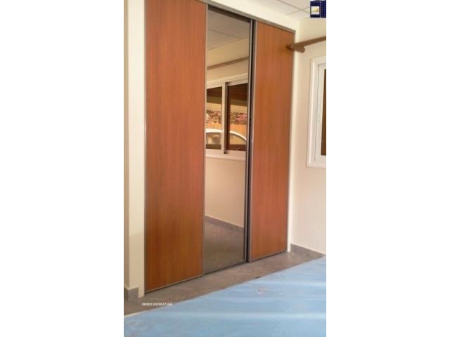 Photo APPARTEMENT T2 DE STANDING MEUBLE A LOUER A ANALAMAHINTSYRÉF:LAM30147 image 2/3