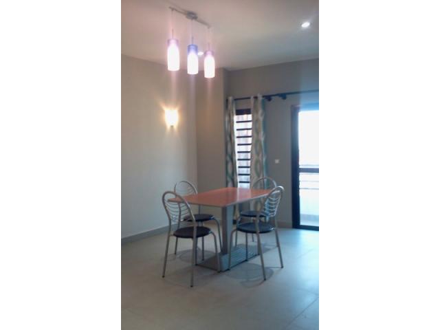 Photo APPARTEMENT T3 DE STANDING MEUBLE OU NON MEUBLE A LOUER A ISORAKA Réf:LAM 3011001 image 2/3