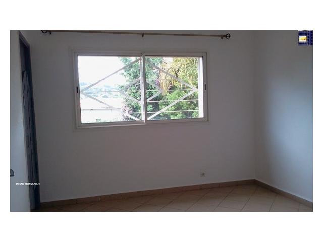 Photo APPARTEMENT  T4 DE STANDING A LOUER A AMBATOBE  Réf:LAM30106 image 2/3