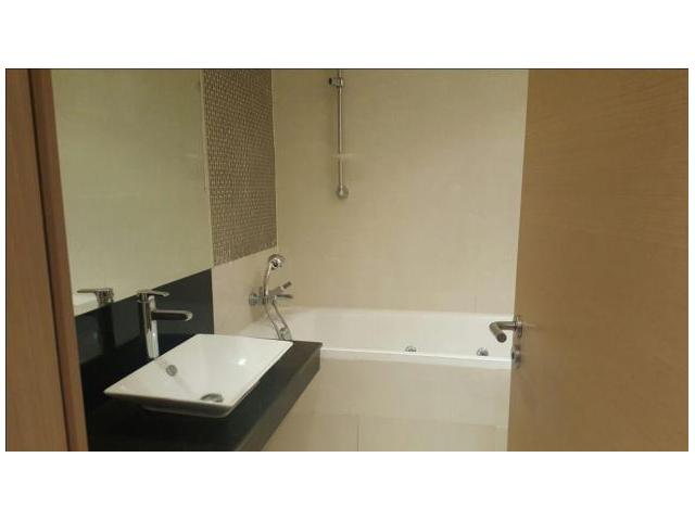 Photo Appartement vide sur Av Mohamed 6 image 2/6
