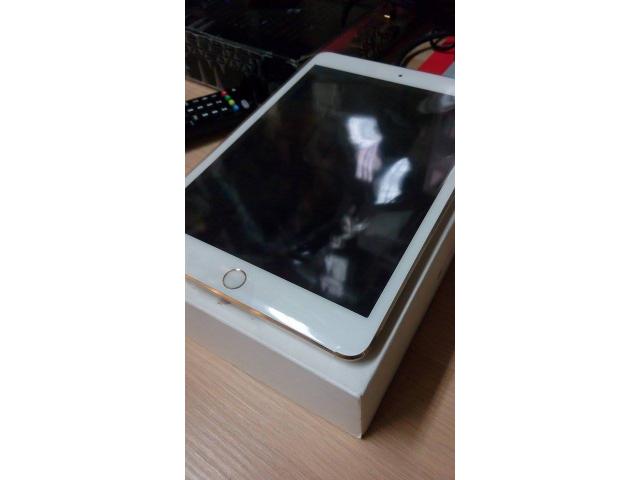 Photo Apple iPad 3 Mini 128GB NEUF image 2/3