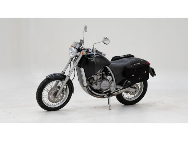 Photo Aprilia 650 Starck Collection image 2/4