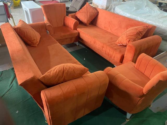 Photo ARRIVAGE EXCEPTIONNEL DE SALONS ET FAUTEUILS ORTHOPÉDIQUES image 2/4