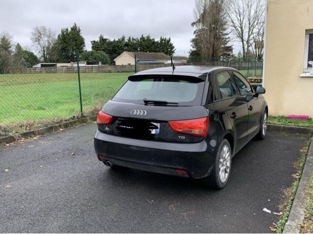 Photo Audi A1 sportback ambition 1.6 TDI image 2/3