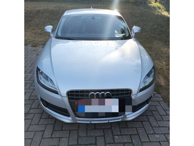 Photo Audi tt coupé 1.8tfsi 2010 144000km image 2/4