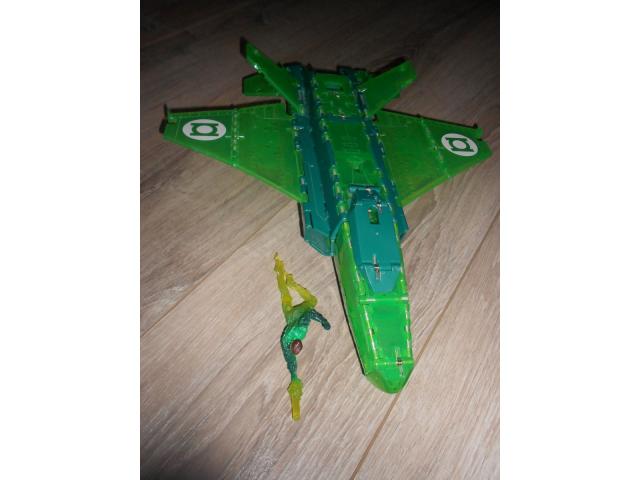 Photo AVION TRANSFORMABLE DE GREEN LANTERN image 2/2